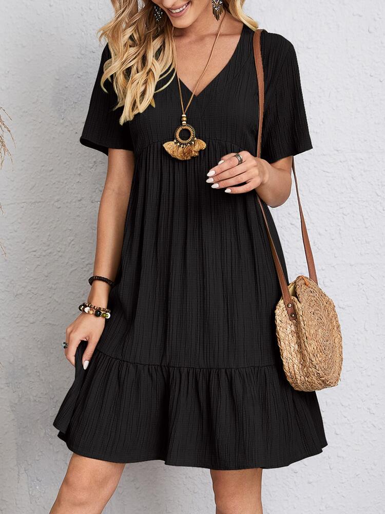 Rosie - Timeless V-neck Dress