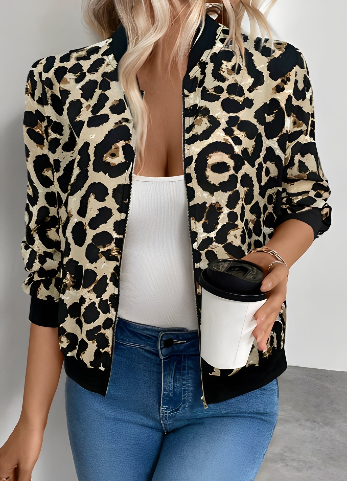 Alexia - Trendy Bomber Jacket