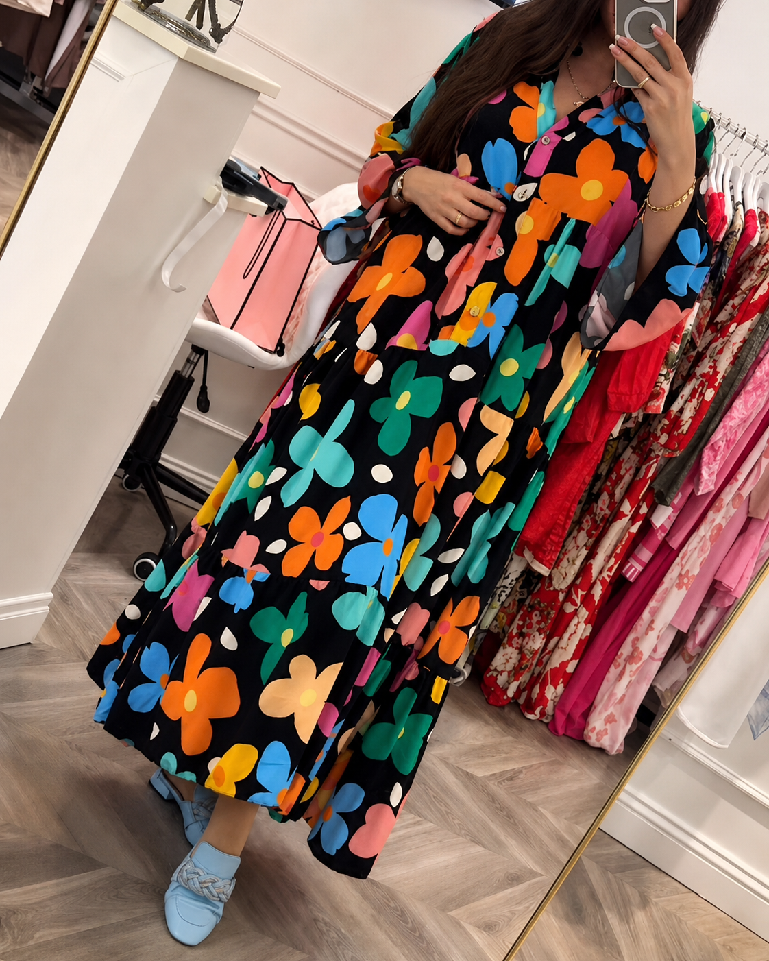 Zaviana - Stylish Flowing Dress