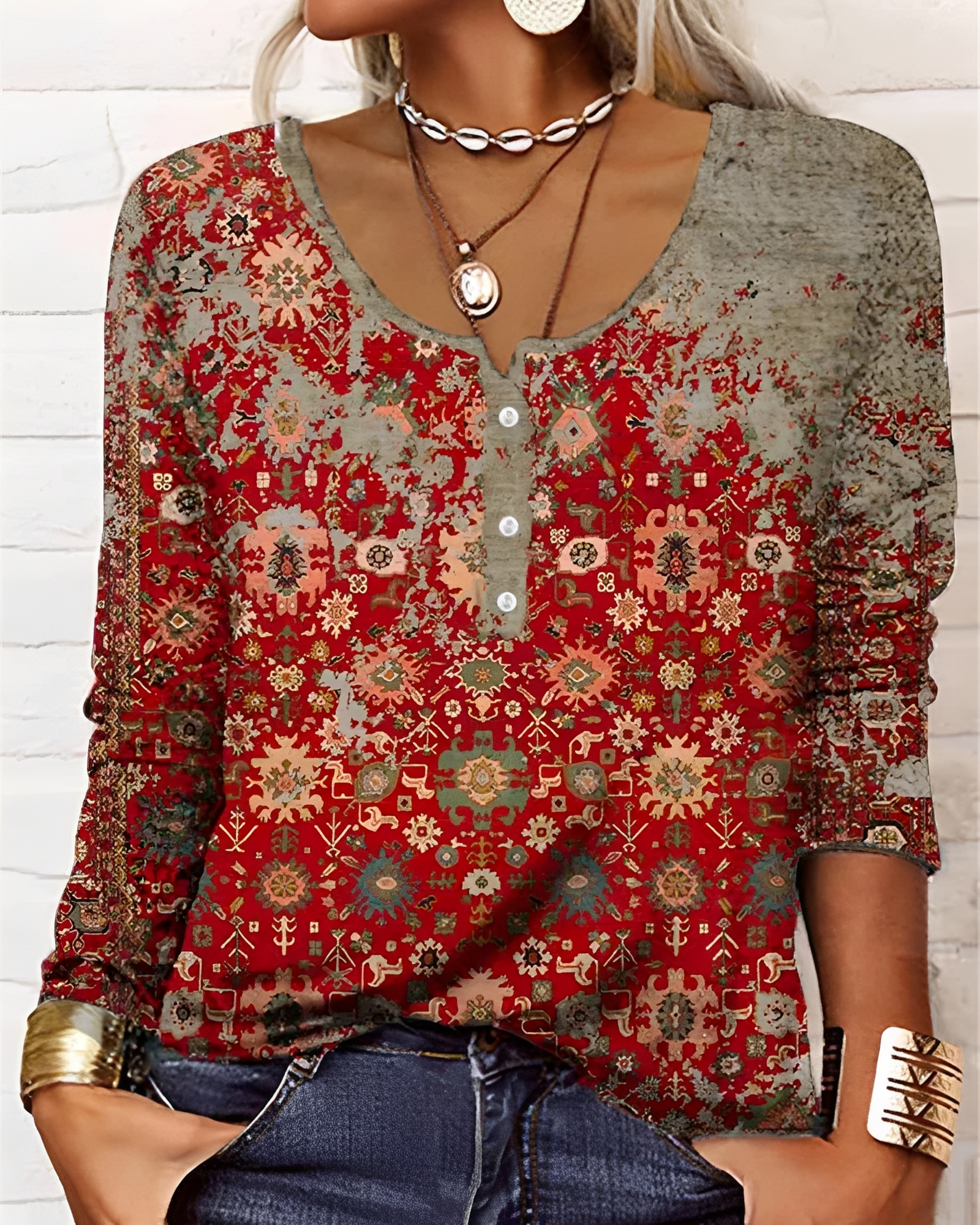 Alejandra - Stylish Partial Button Top