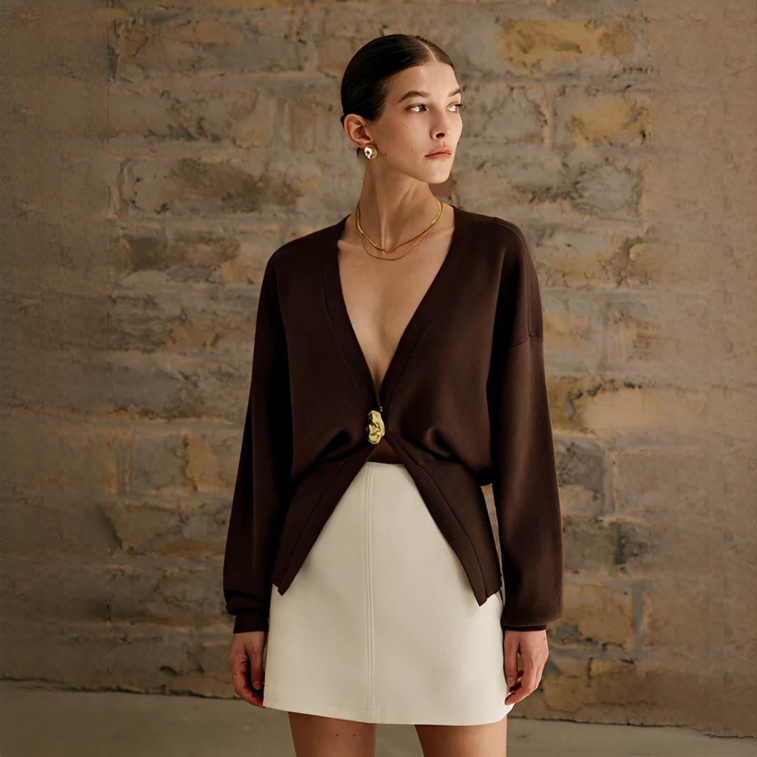 Lowela - Cozy and chic cardigan