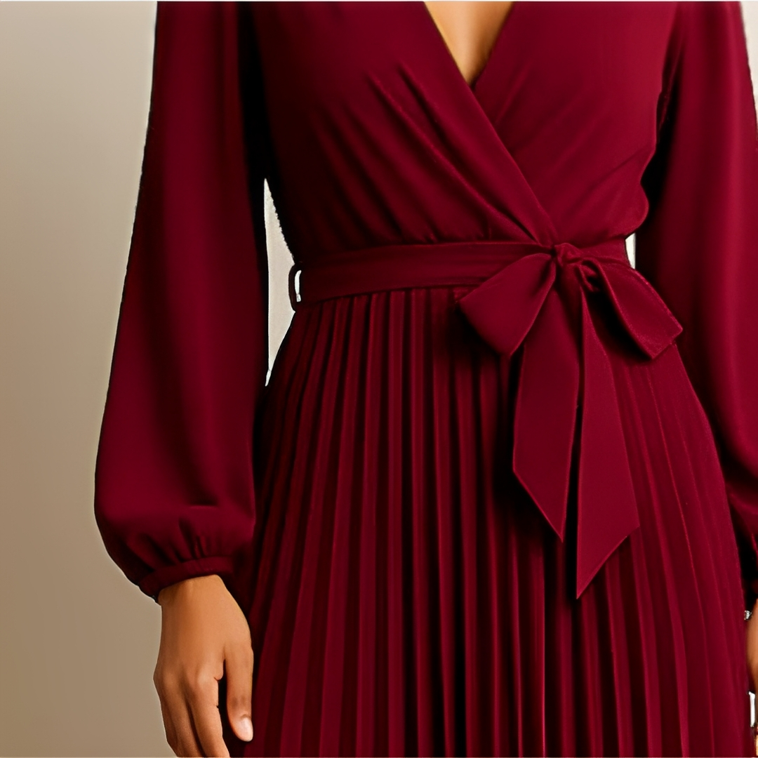 Naomi - Stylish V-Neck Dress with Pleats