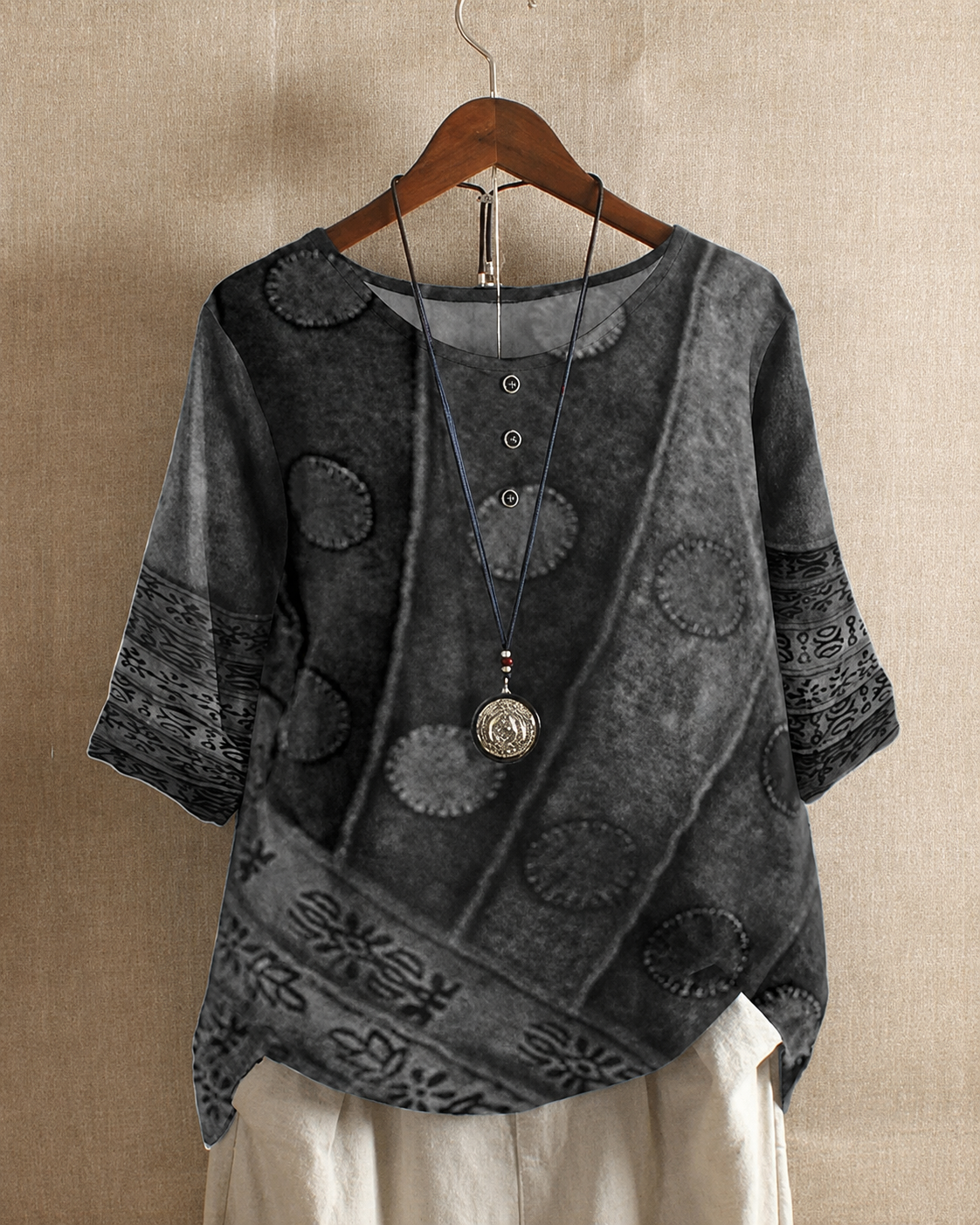 Ferlisha - Stylish Relaxed Top