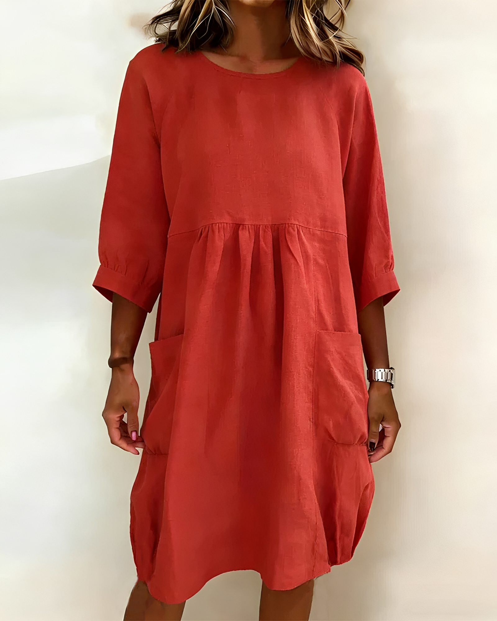 Shadia - Casual Relaxed Fit Midi Dress