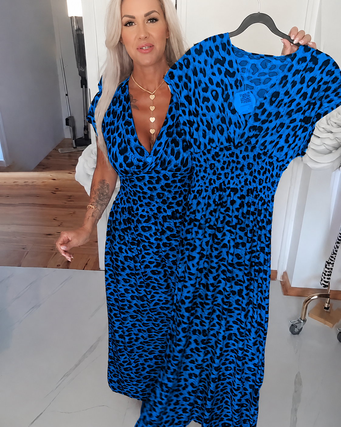 Dyshelle - Fashionable V-Neck Bohemian Dress