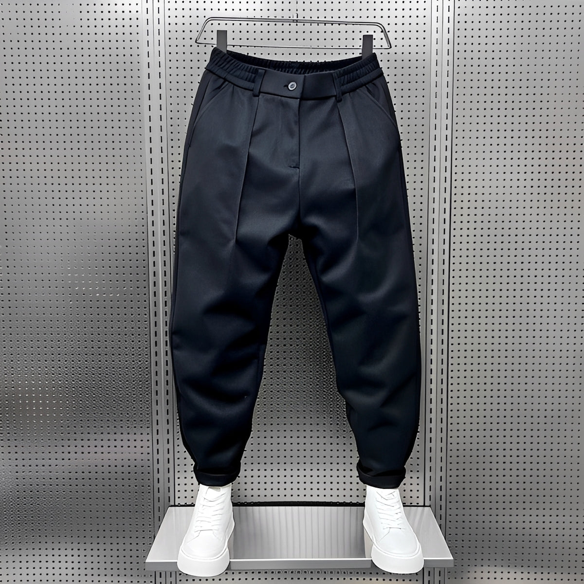 Mikael - Casual Everyday Fit Pants
