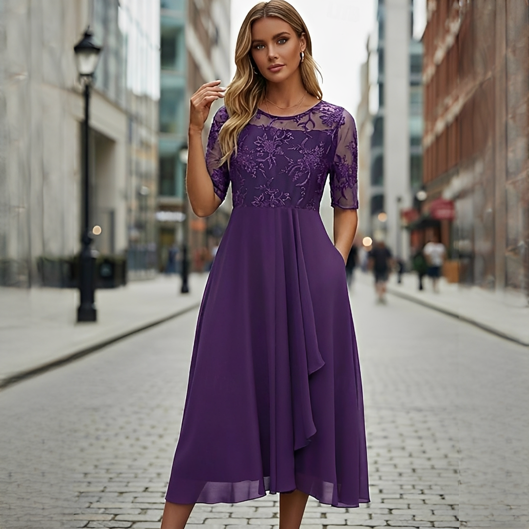 Victoria - Stylish Lace Patterned Dress