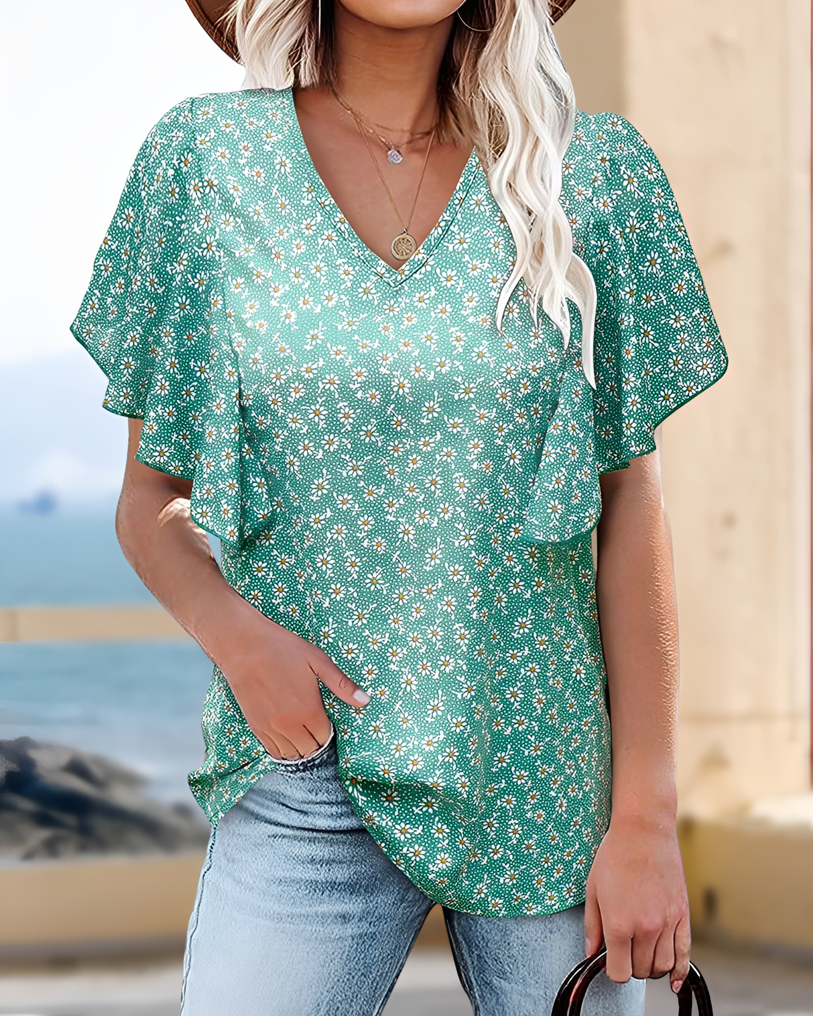 Eleri - Elegant V-Neck Top