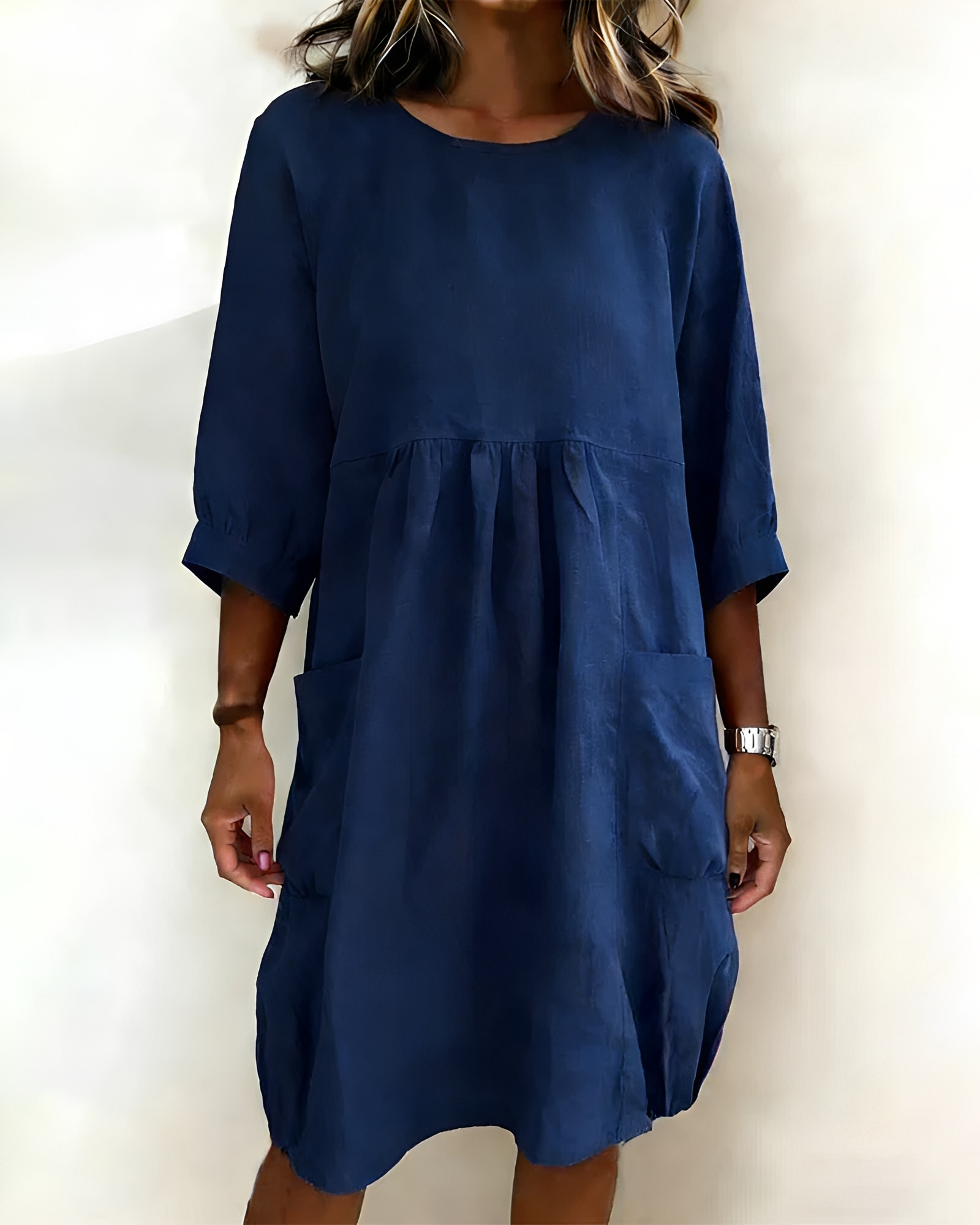 Shadia - Casual Relaxed Fit Midi Dress