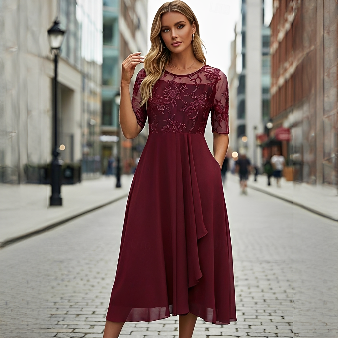 Victoria - Stylish Lace Patterned Dress