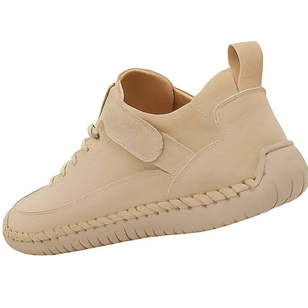 Nellie - Relaxed Stitched Sneakers