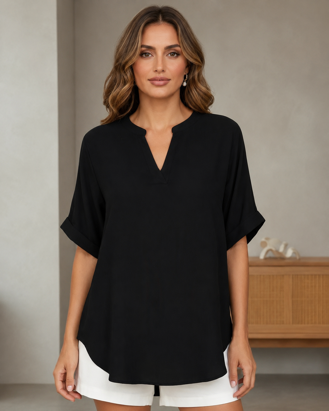 Taylor - Relaxed V-Neck Top