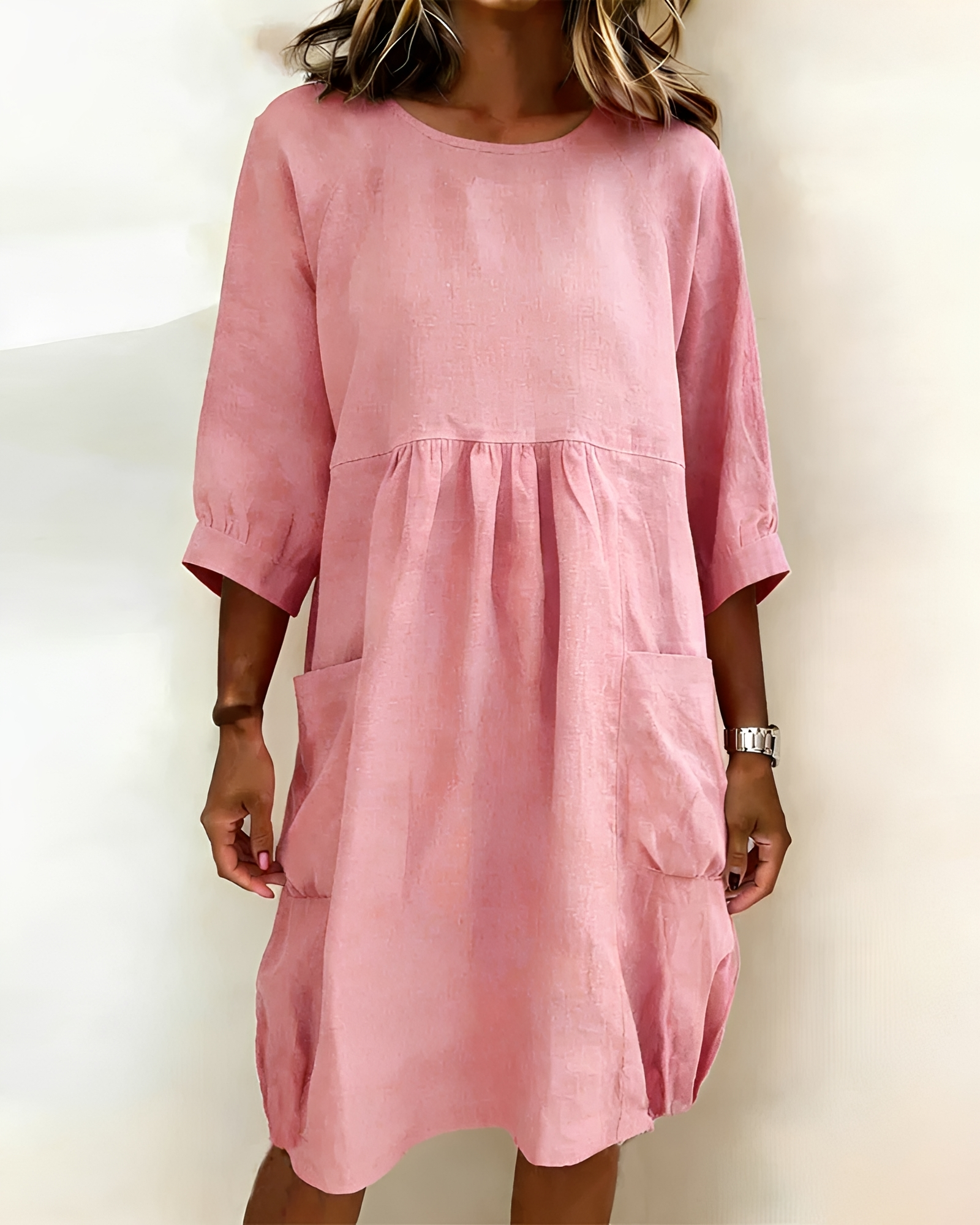 Shadia - Casual Relaxed Fit Midi Dress
