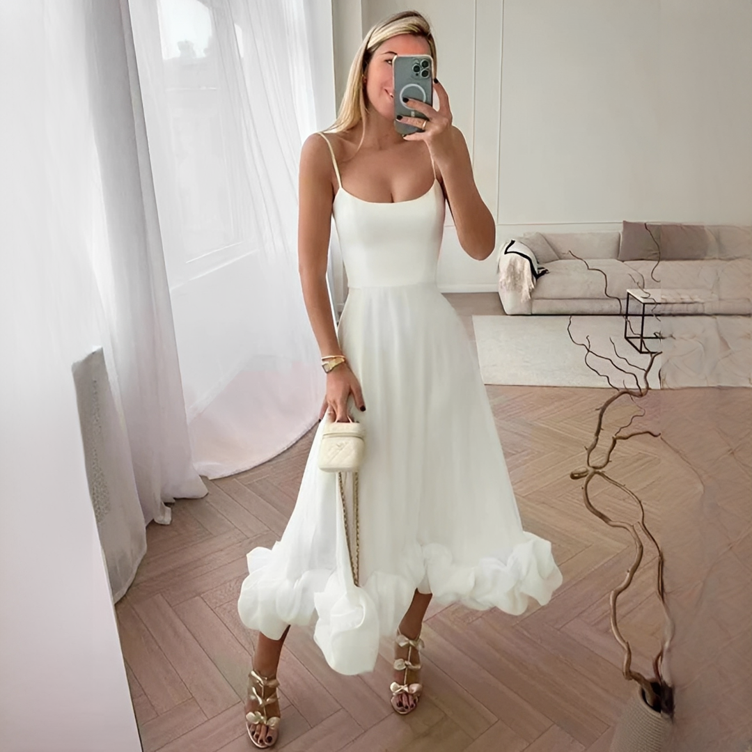 Francine - Stylish and Sophisticated Women's Dress