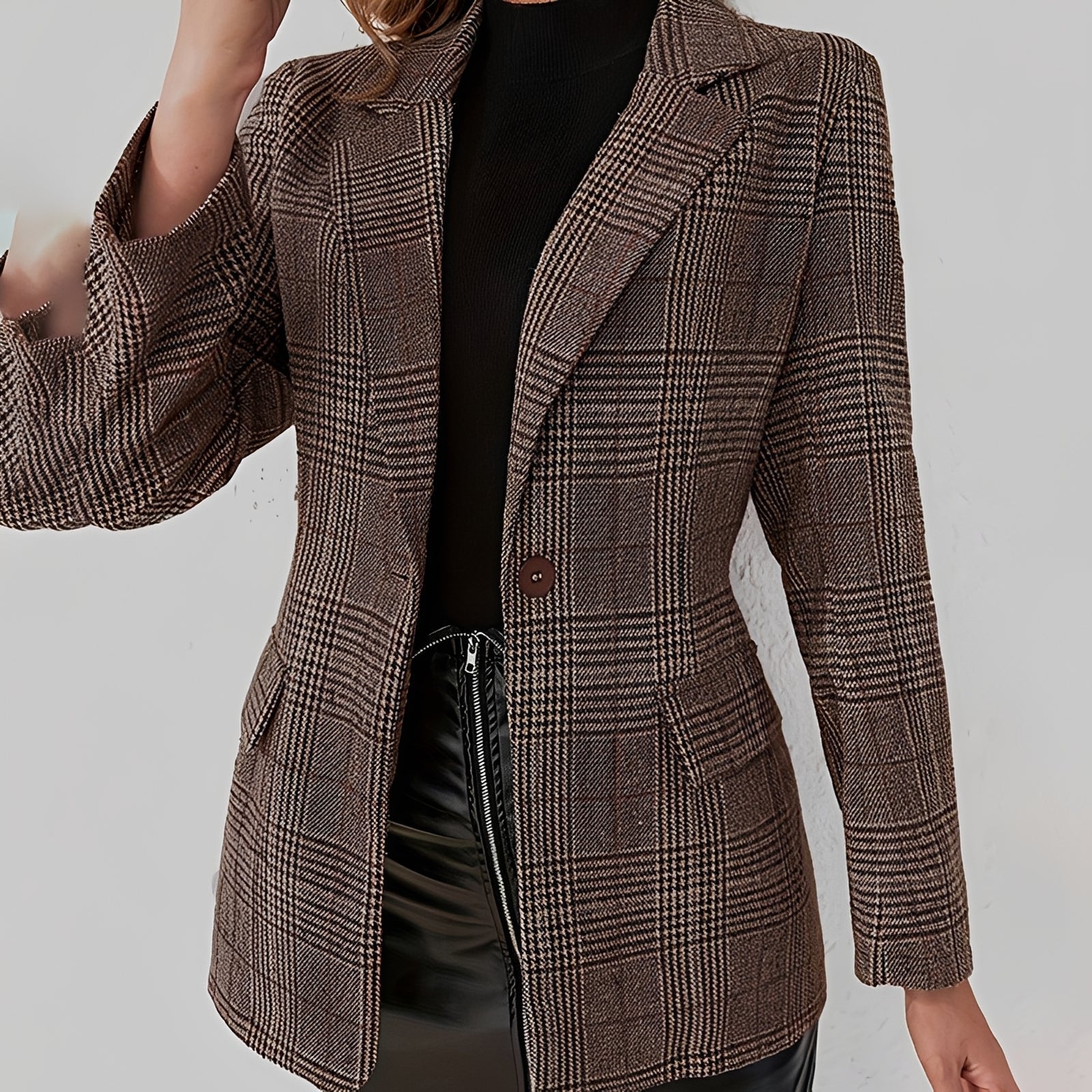 Eshal - Chic Checkered Blazer