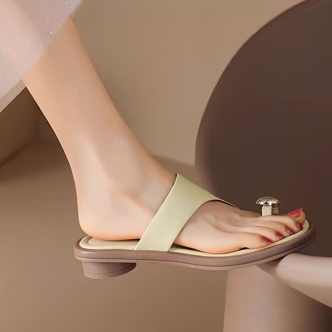 Deanna - Stylish Buckle Toe Slippers