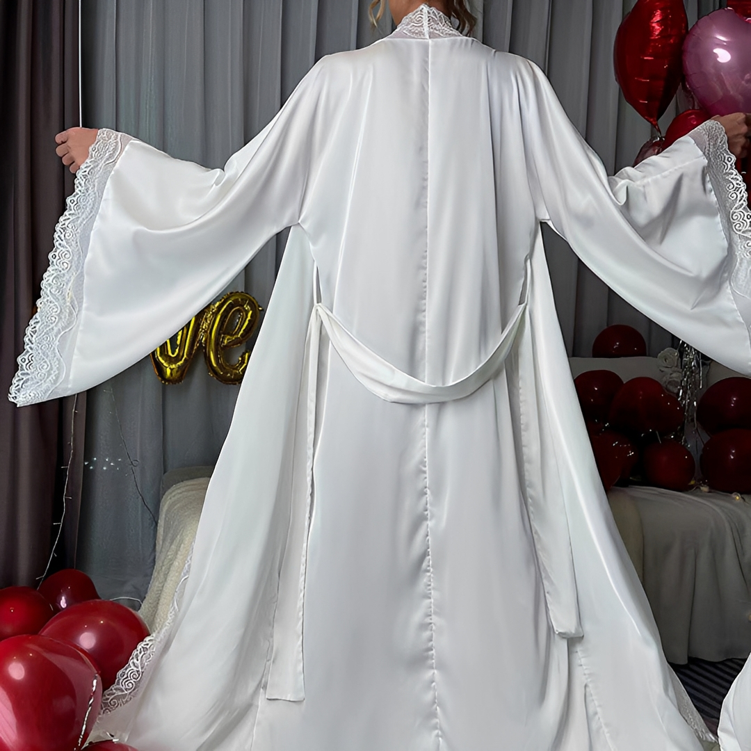 Joannah - Long lace robe for women