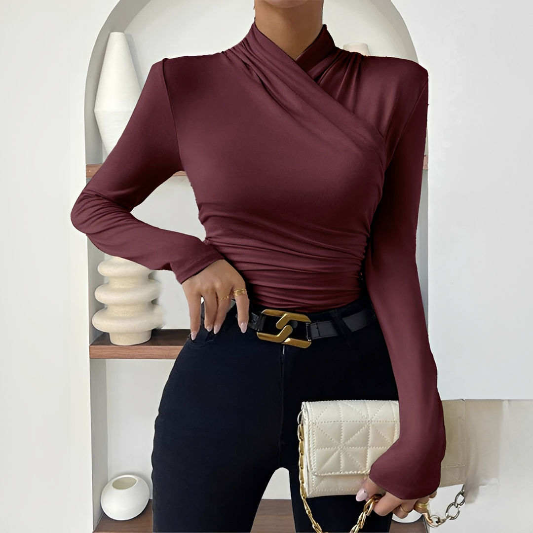 Jelaica - Trendy and chic T-shirt