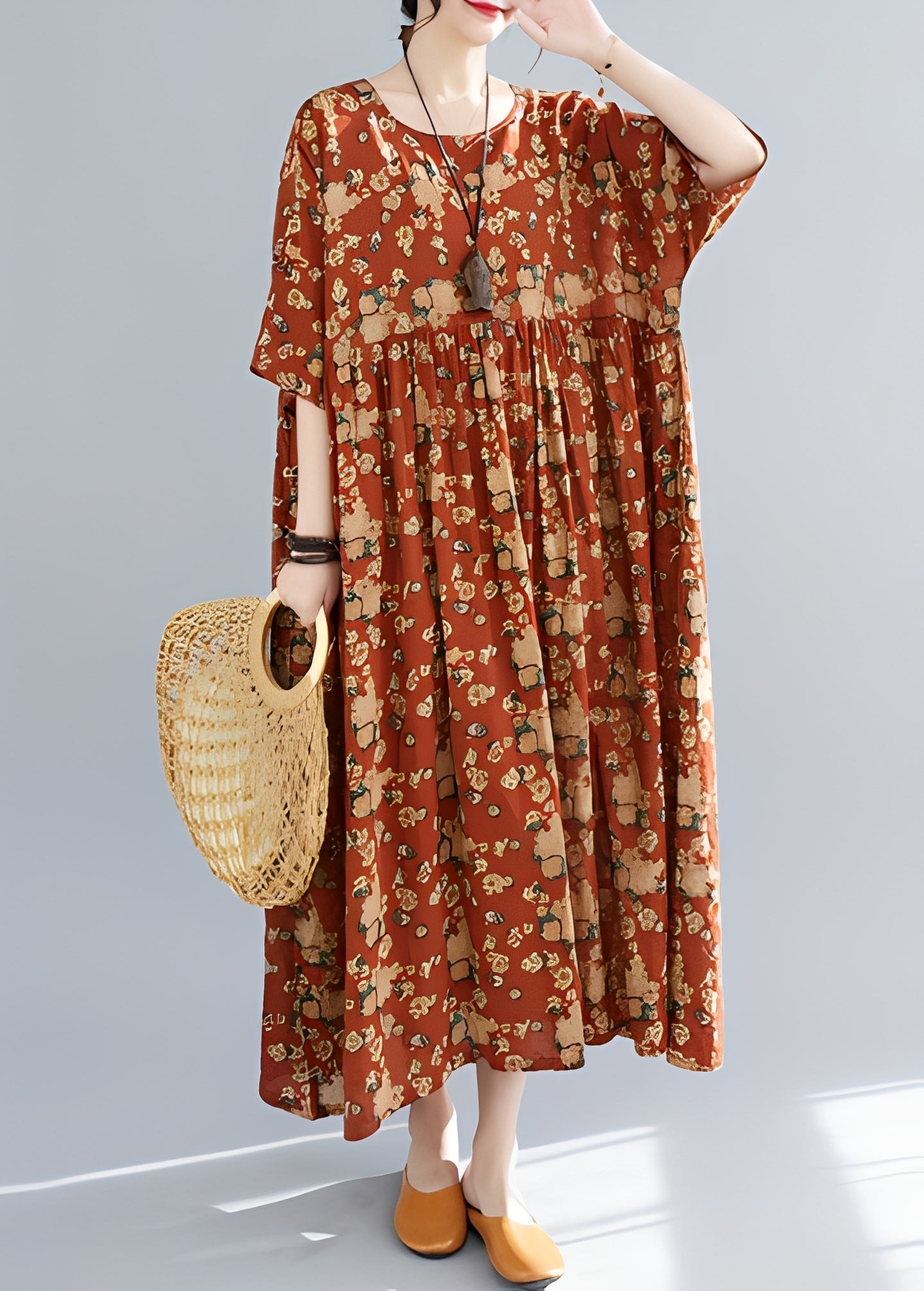 Mariam - Stylish, loose-fitting women's dress with a wide hem