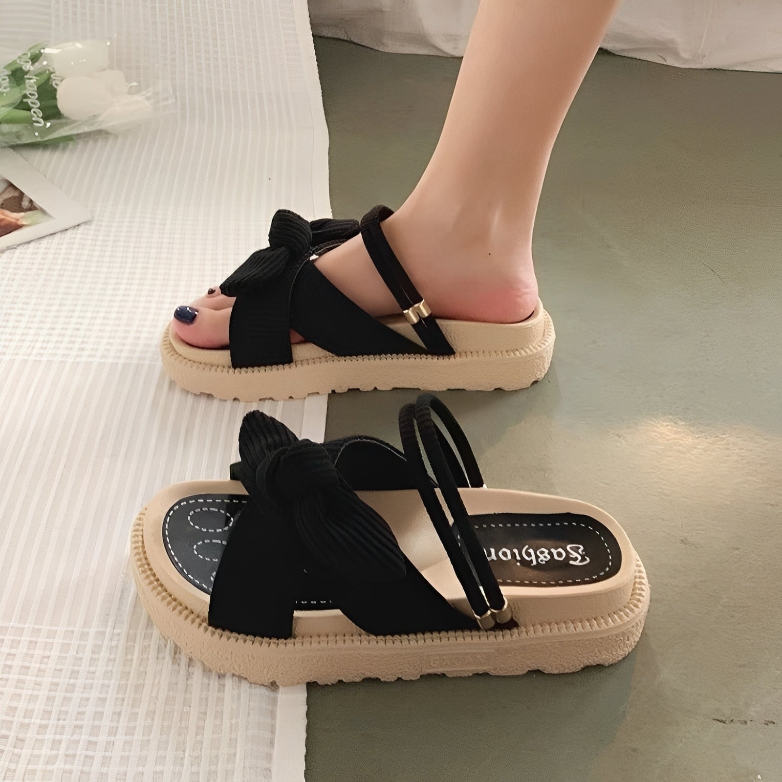 Sammy – Women's sandals – for fashionable strolls