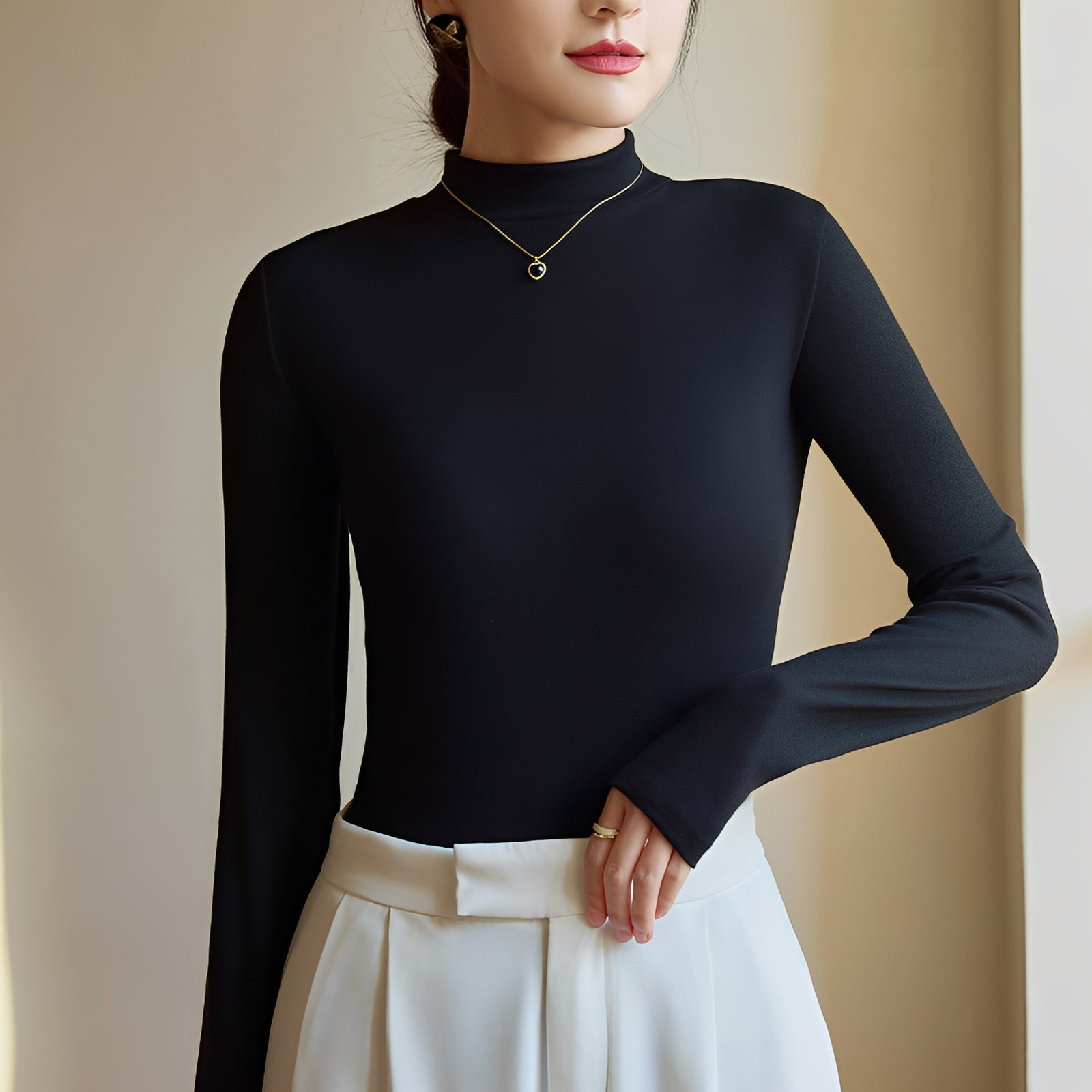 Antonette - Chic turtleneck top