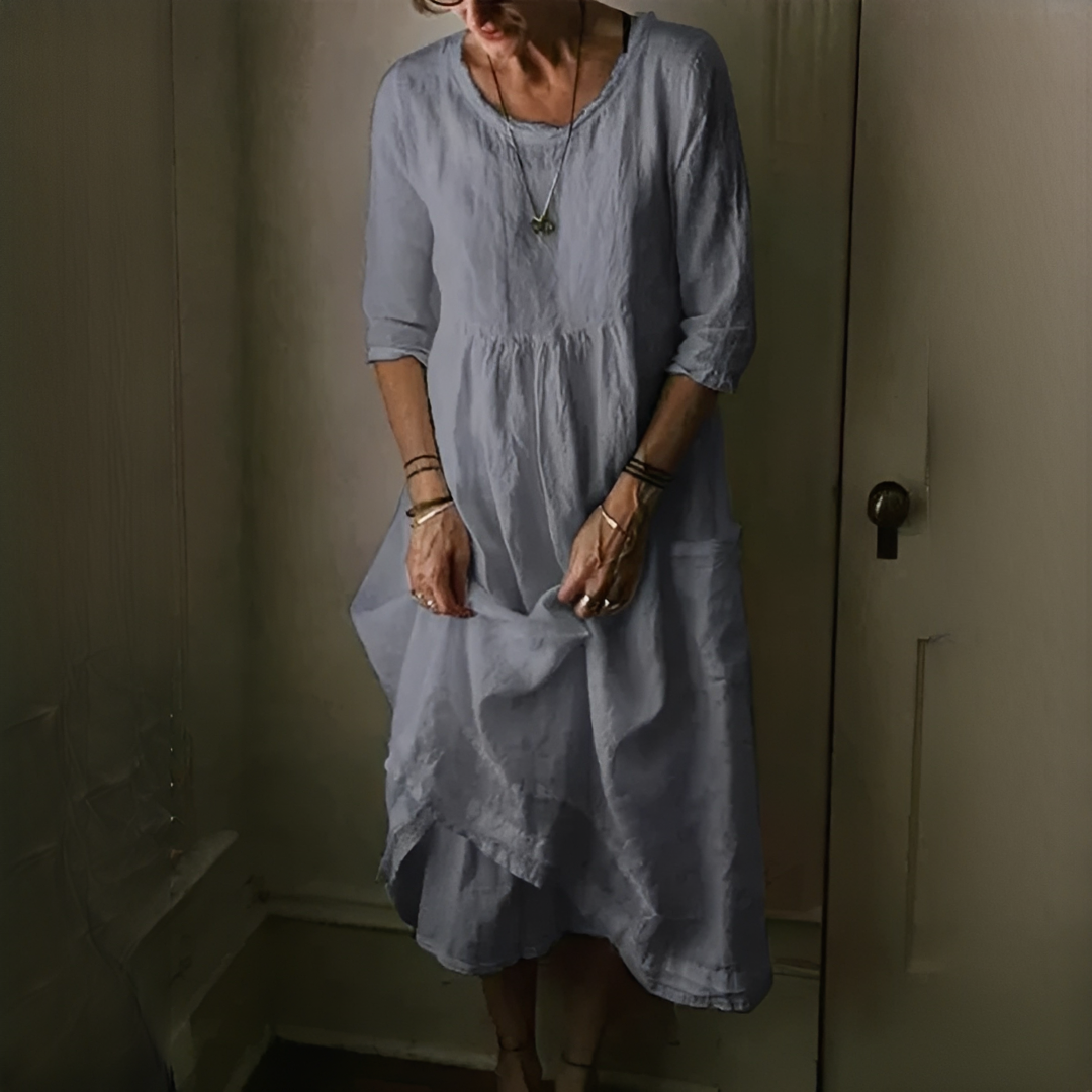 Aimee - Relaxed Pleated Dress