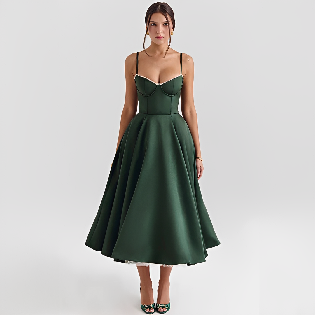 Zendaya - Elegant Double Layer Dress