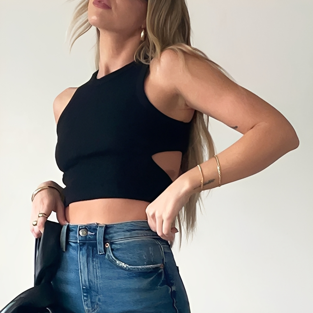 Dalia - Elegant Crop Tank Top