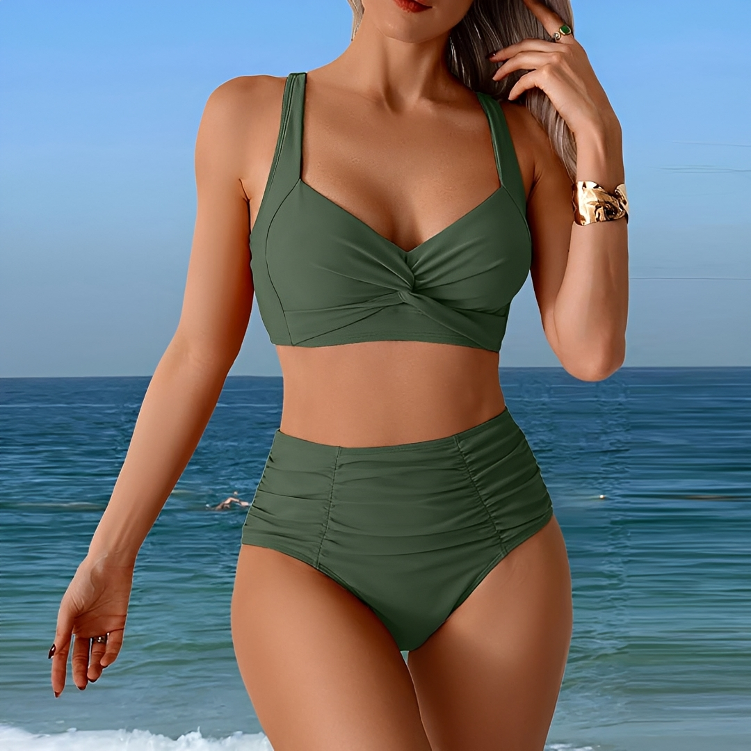 Garwen - Chic Two Piece Swimsuit Ensemble