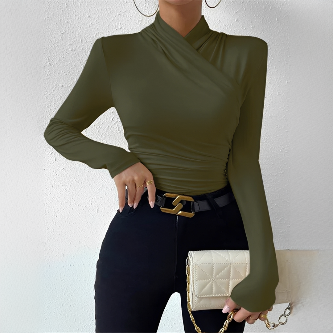 Jelaica - Trendy and chic T-shirt