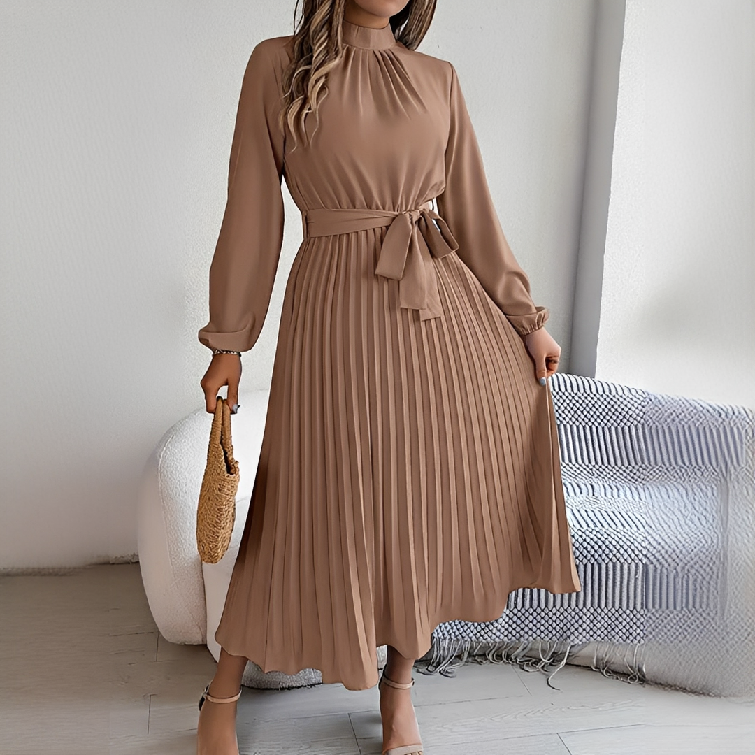 Antonette - Fashionable dress