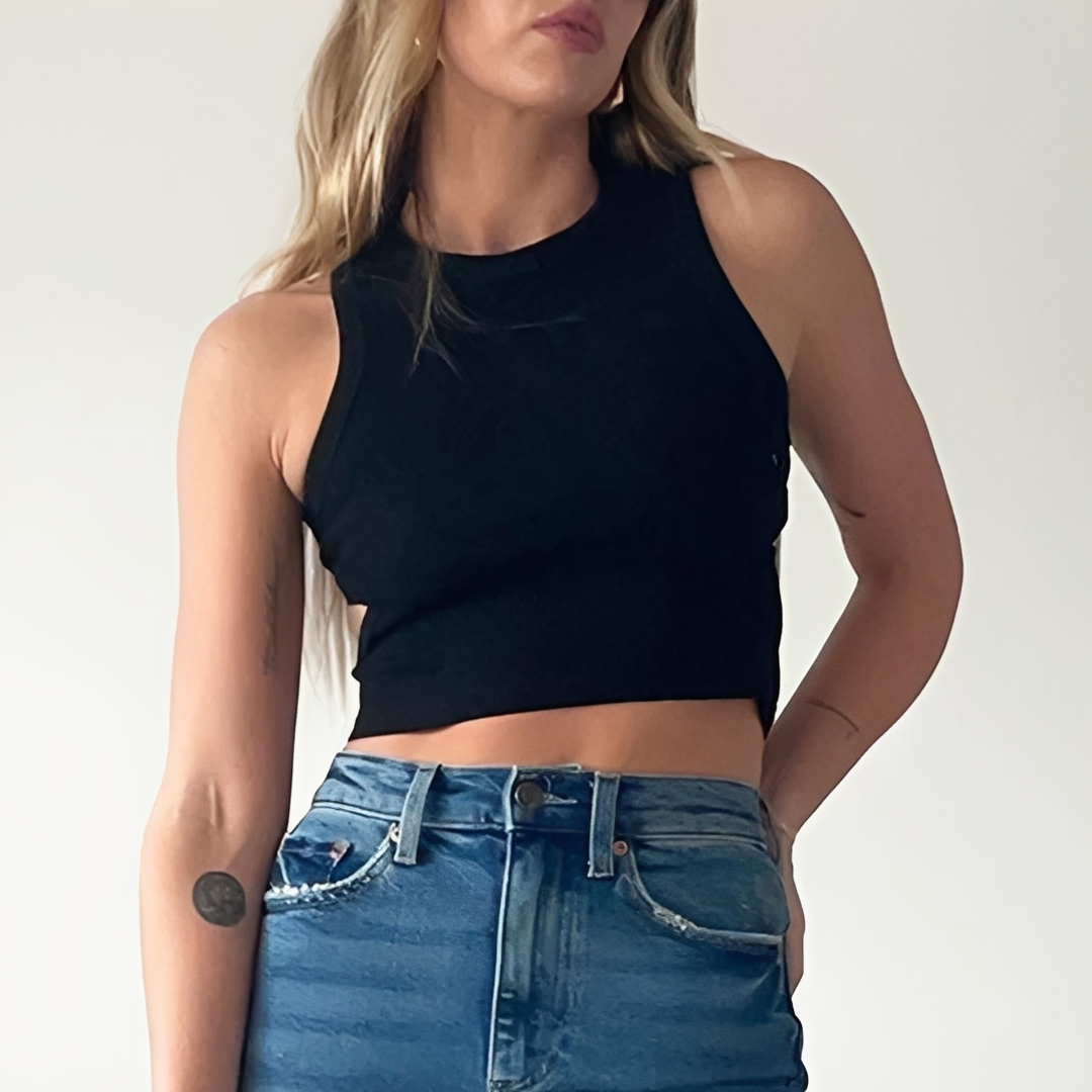 Dalia - Elegant Crop Tank Top