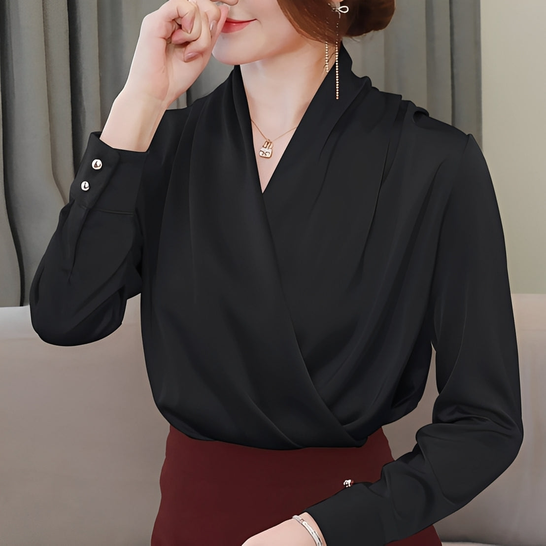 Isabel - Trendy V-neck Blouse