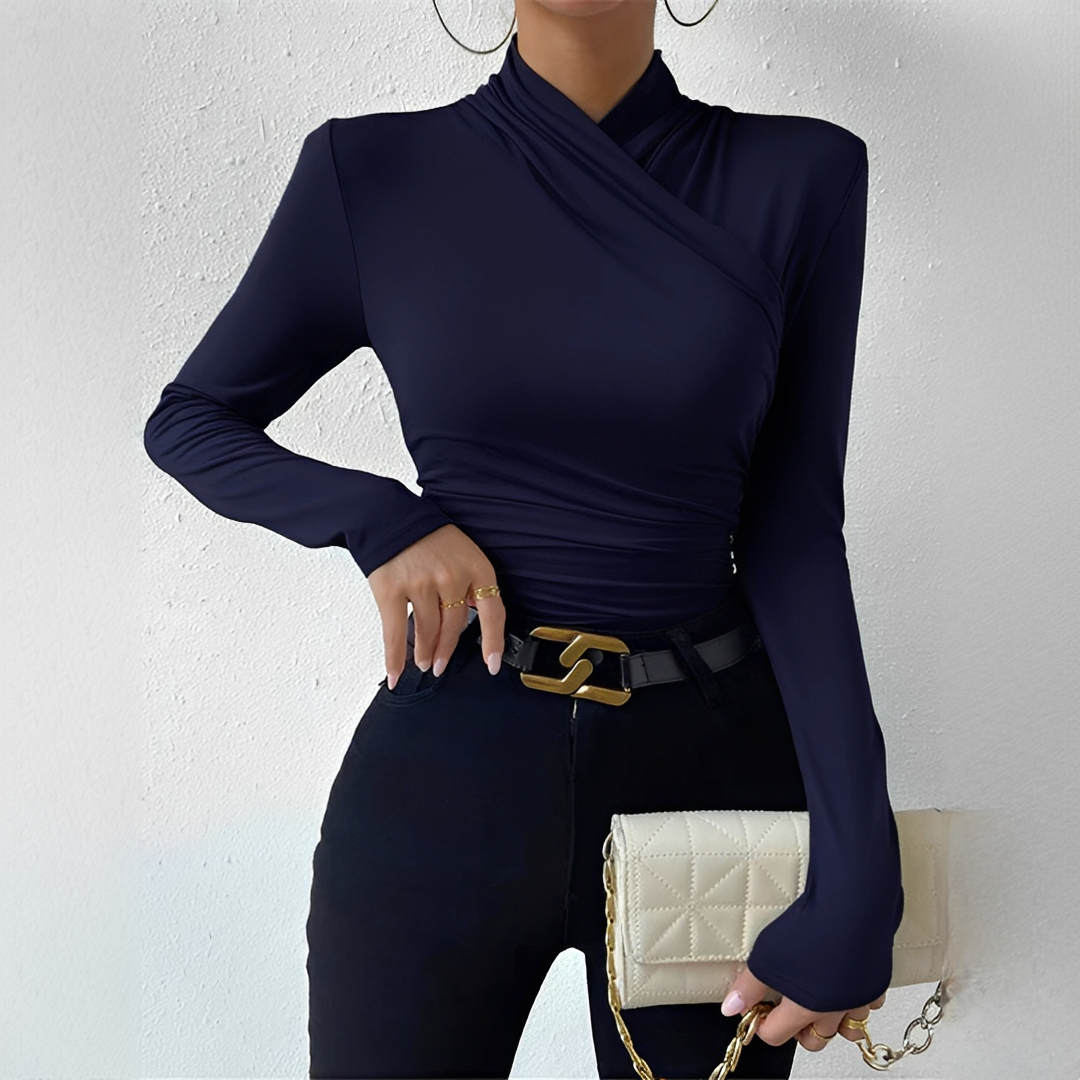 Jelaica - Trendy and chic T-shirt