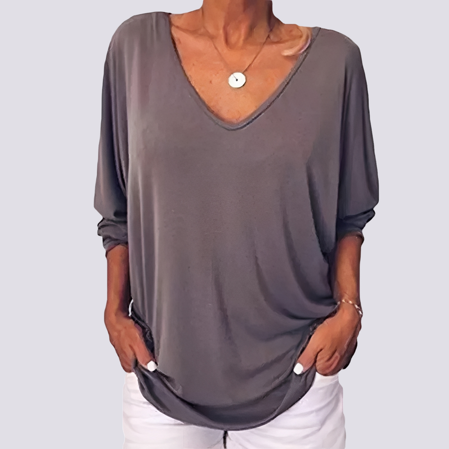 Bernice - Stylish top with a button-up back
