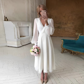 Carla - Elegant, fluid long-sleeve dress for women