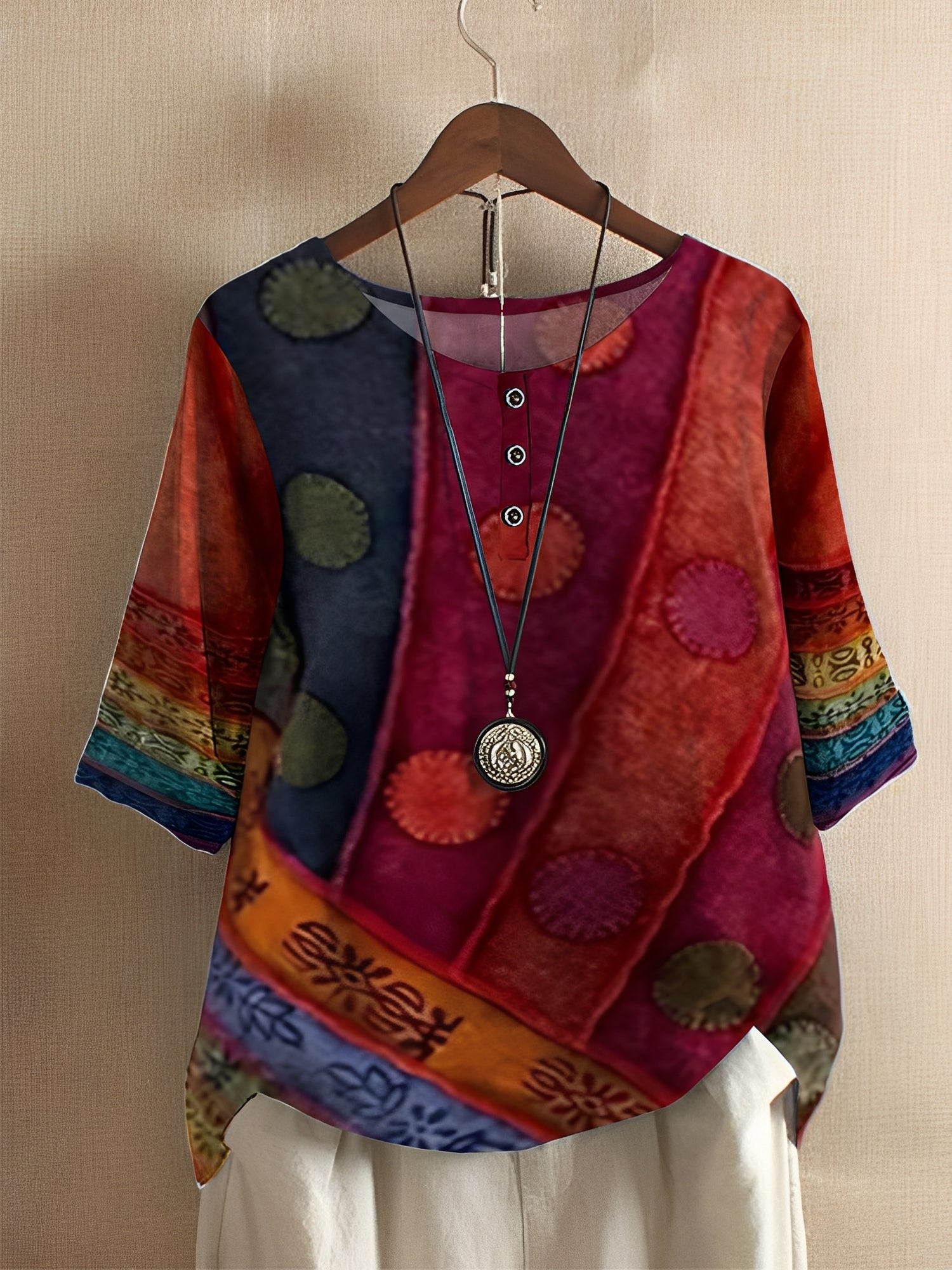 Hennie - Women's relaxed-fit shirt with print