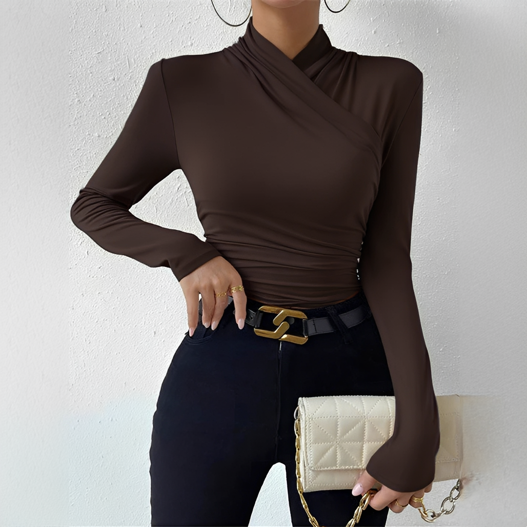 Jelaica - Trendy and chic T-shirt