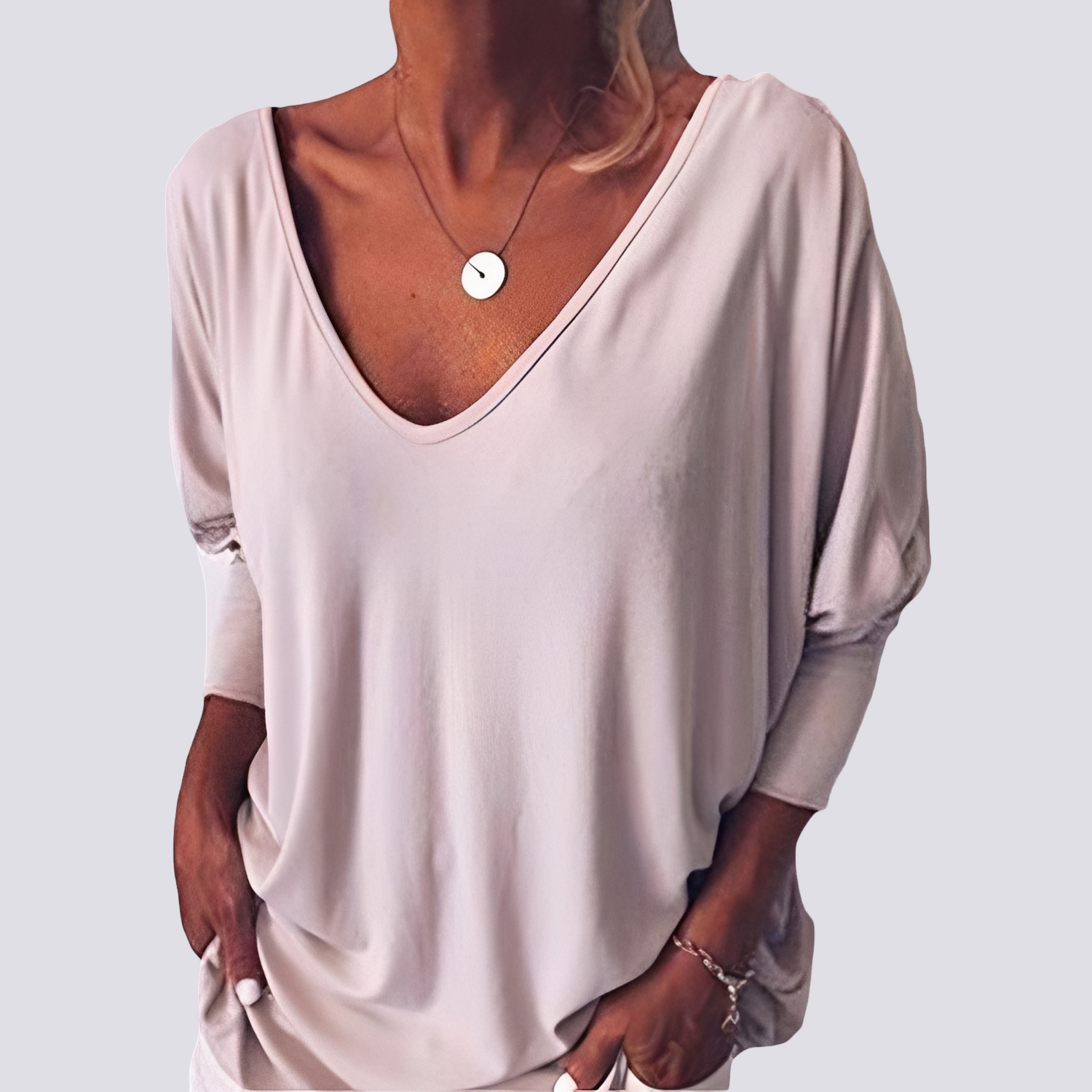 Bernice - Stylish top with a button-up back