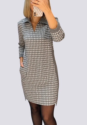 Saskia - Trendy Lapel Short Dress