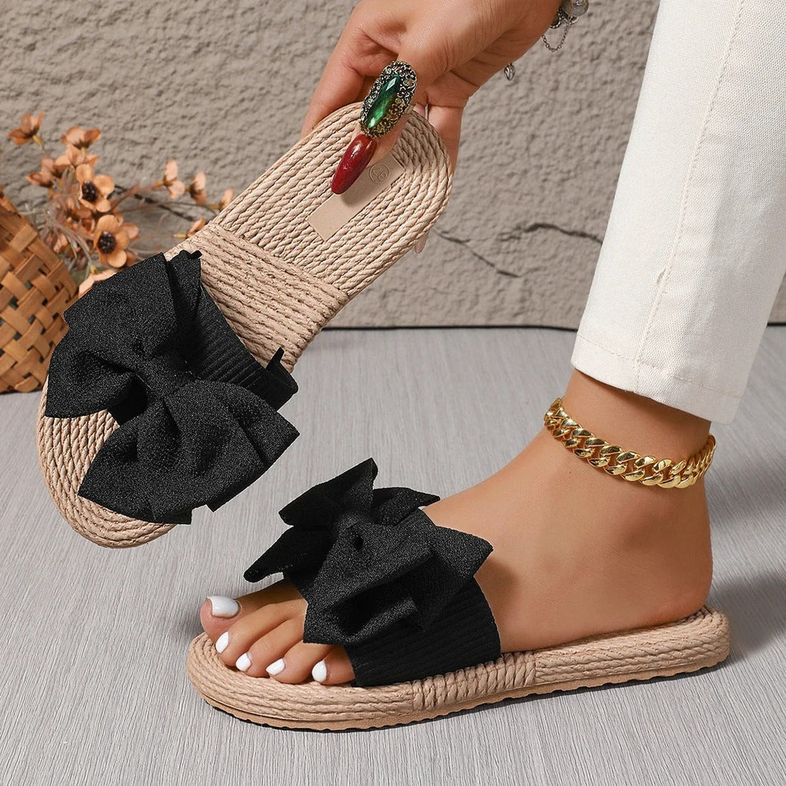 Cecil - Fashionable Bow Sandals