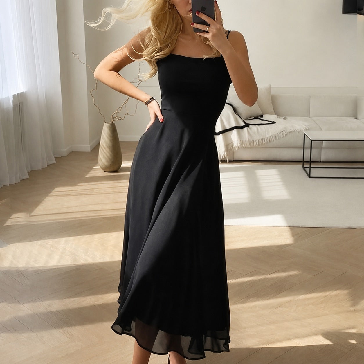 Eva - Stylish Sleeveless Dress