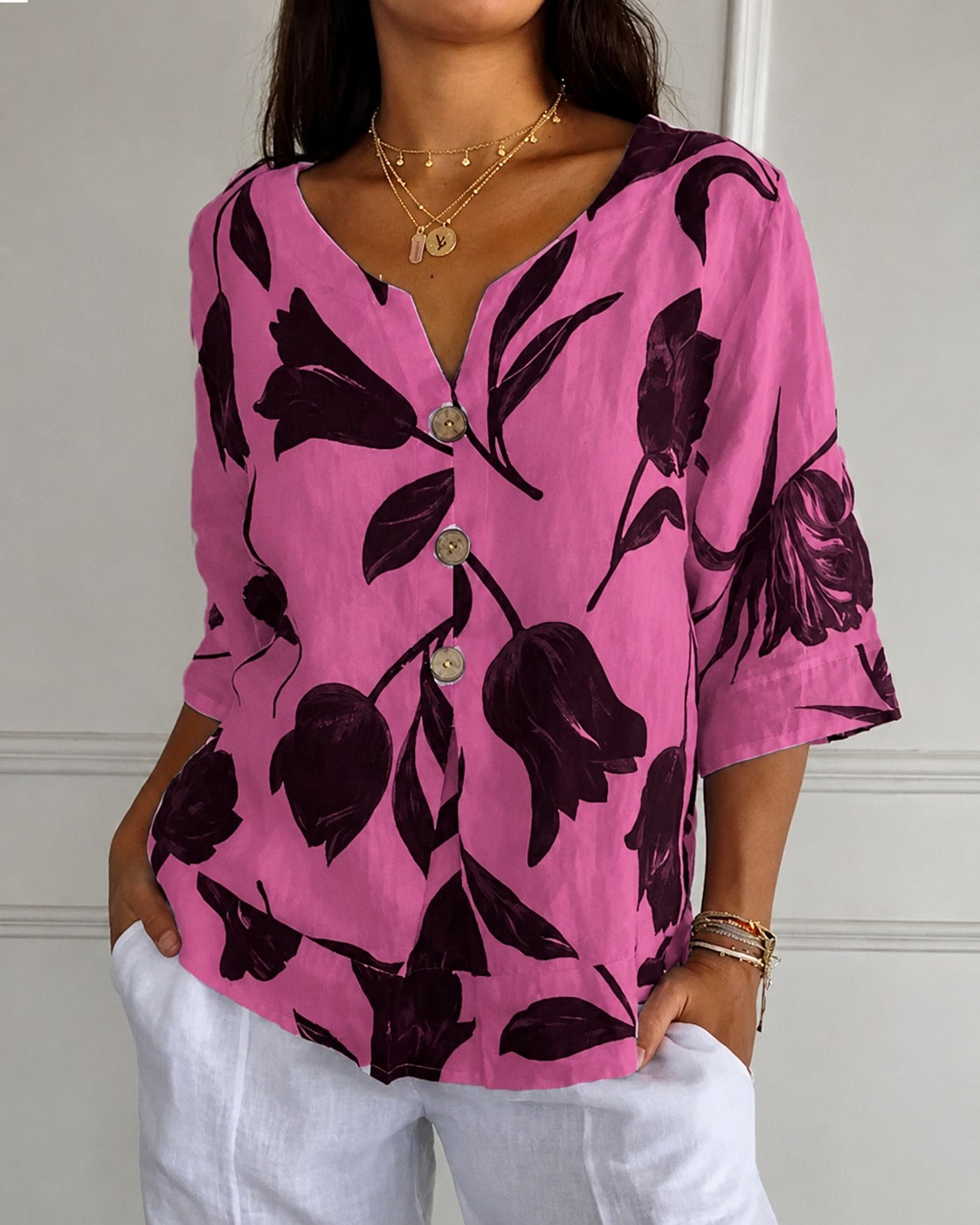 Chiara - Stylish Floral Blouse