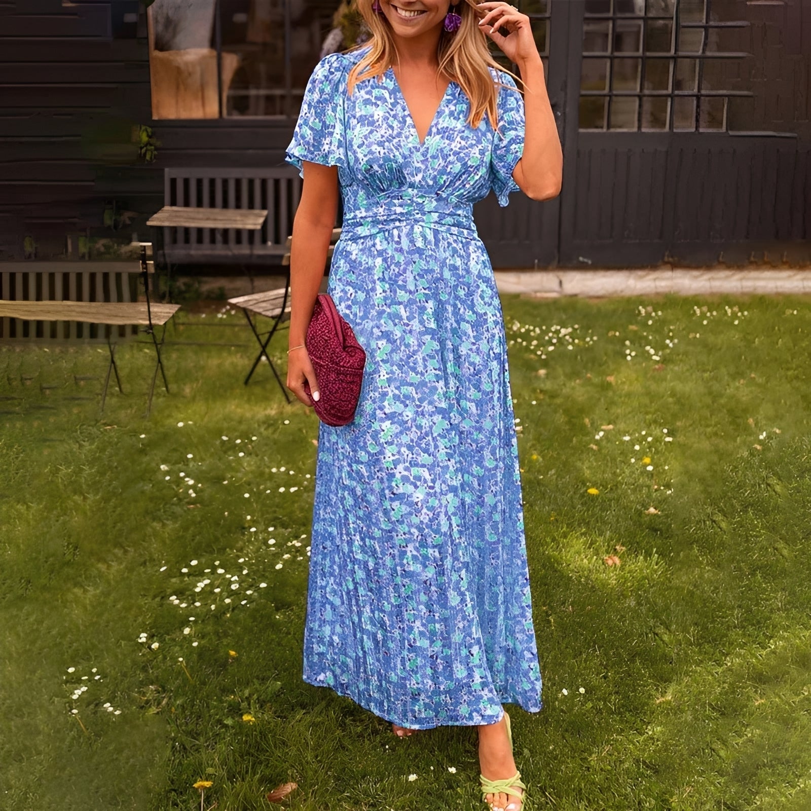 Ophelia - Stylish V-Neck Dress