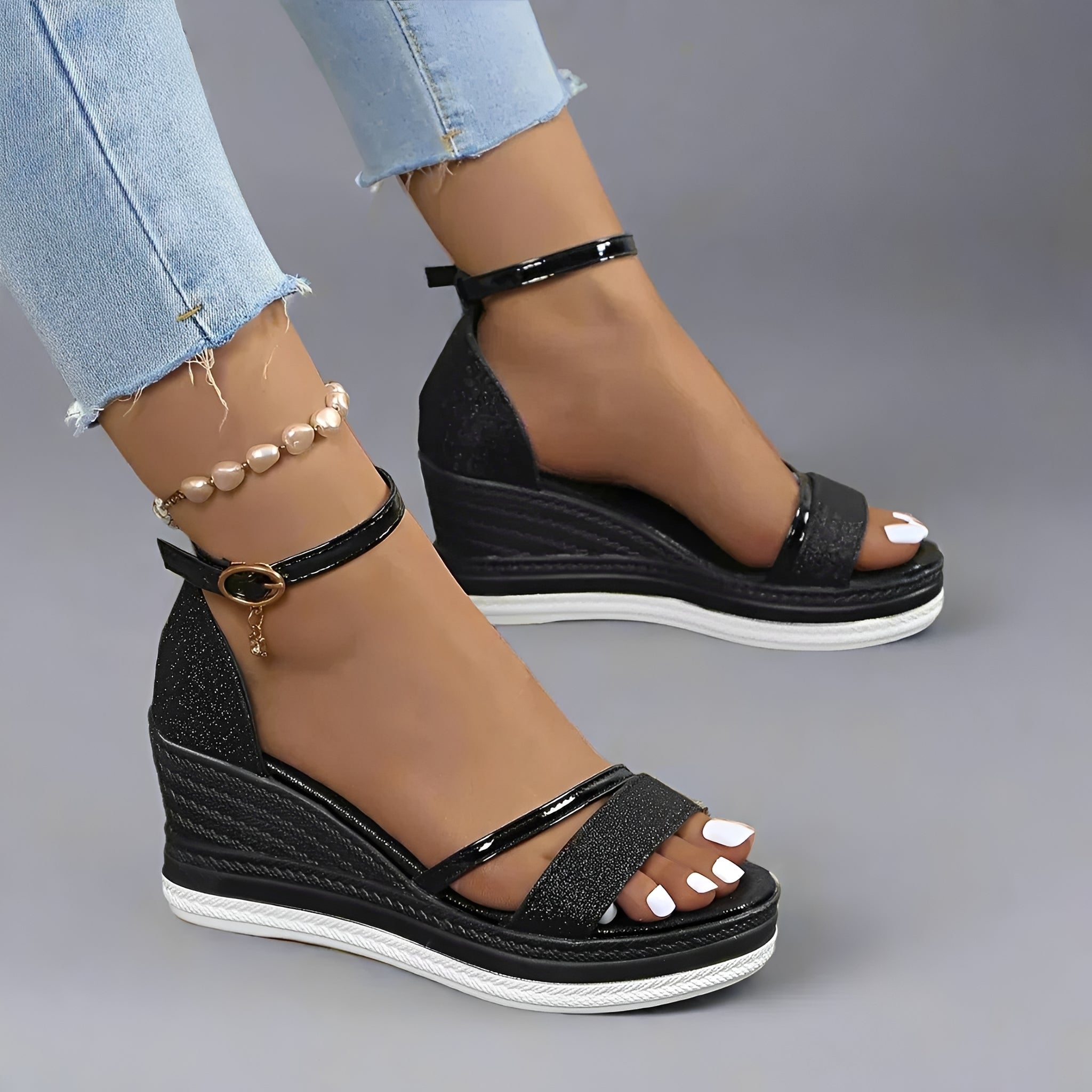 Mildred - Trendy Sandals with Buckle