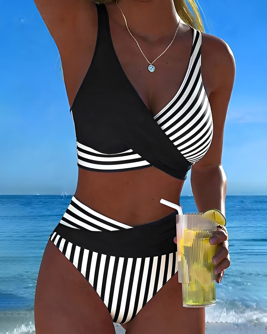 Angelica - Stylish Striped Bikini
