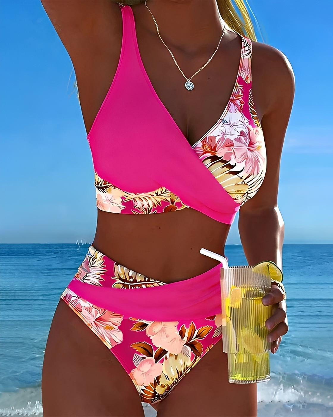 Eleri - Stylish Floral Swimsuit