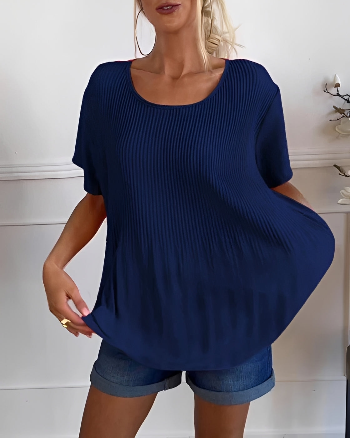Faye - Loose-Fit Top with Pleats
