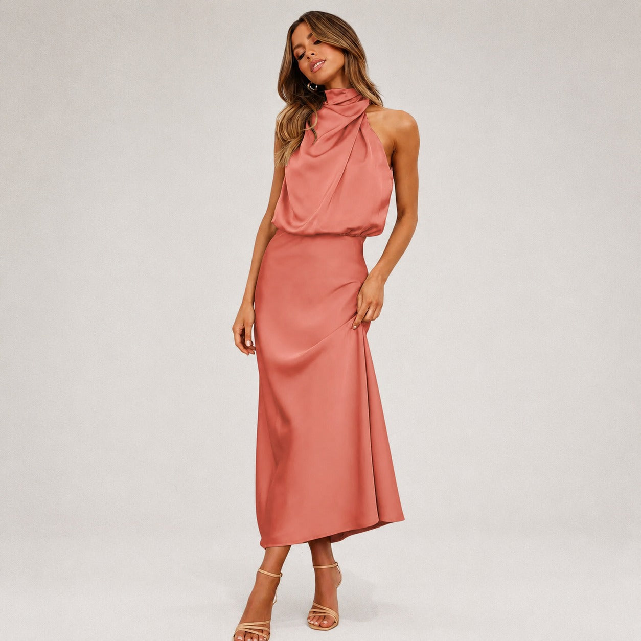 Lillie - Stylish Dress with Halter Neckline