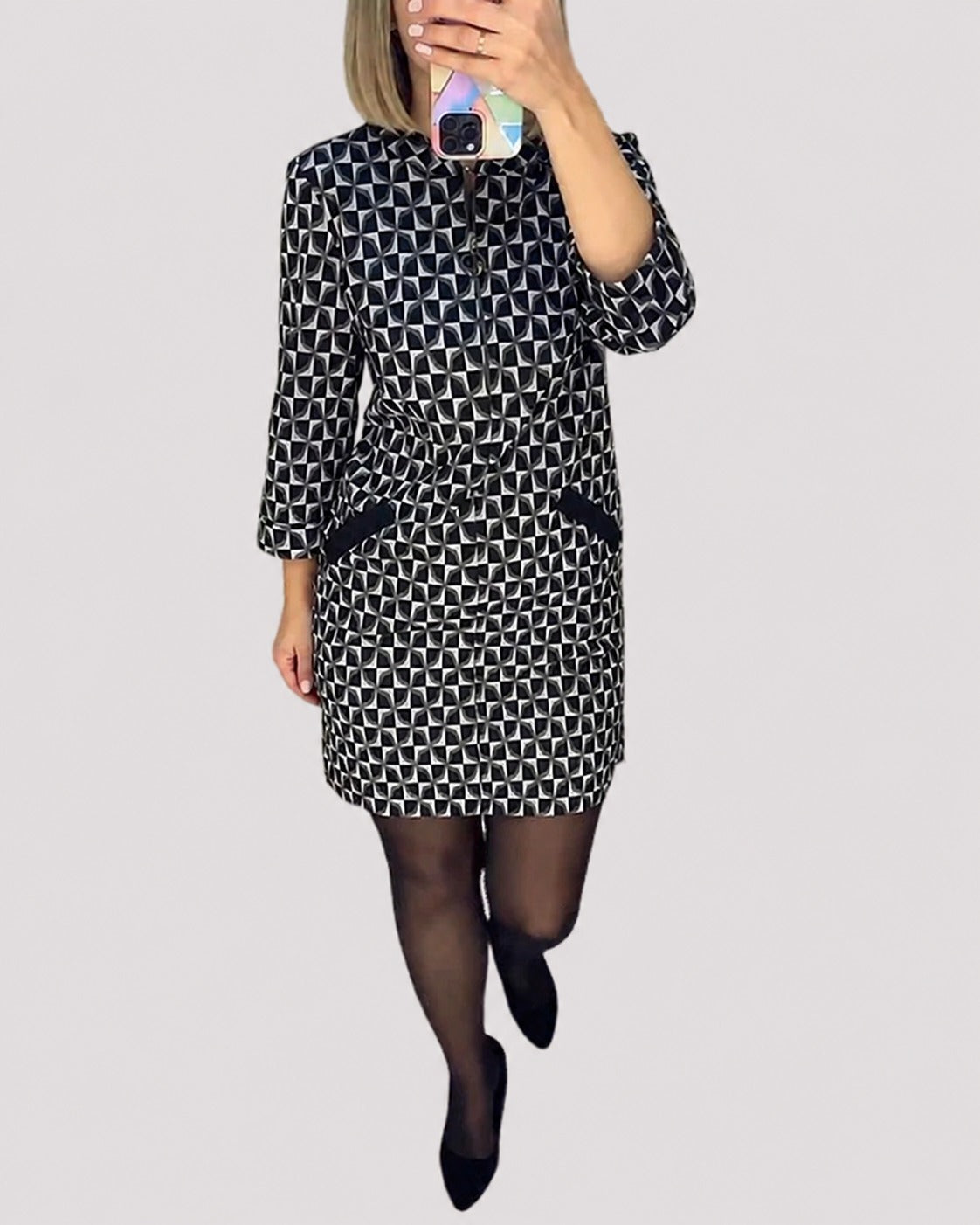 Michelle - Modern Long-Sleeved Dress